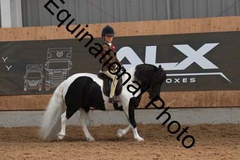 HUX-2548