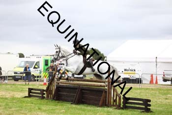 QAR-1085
